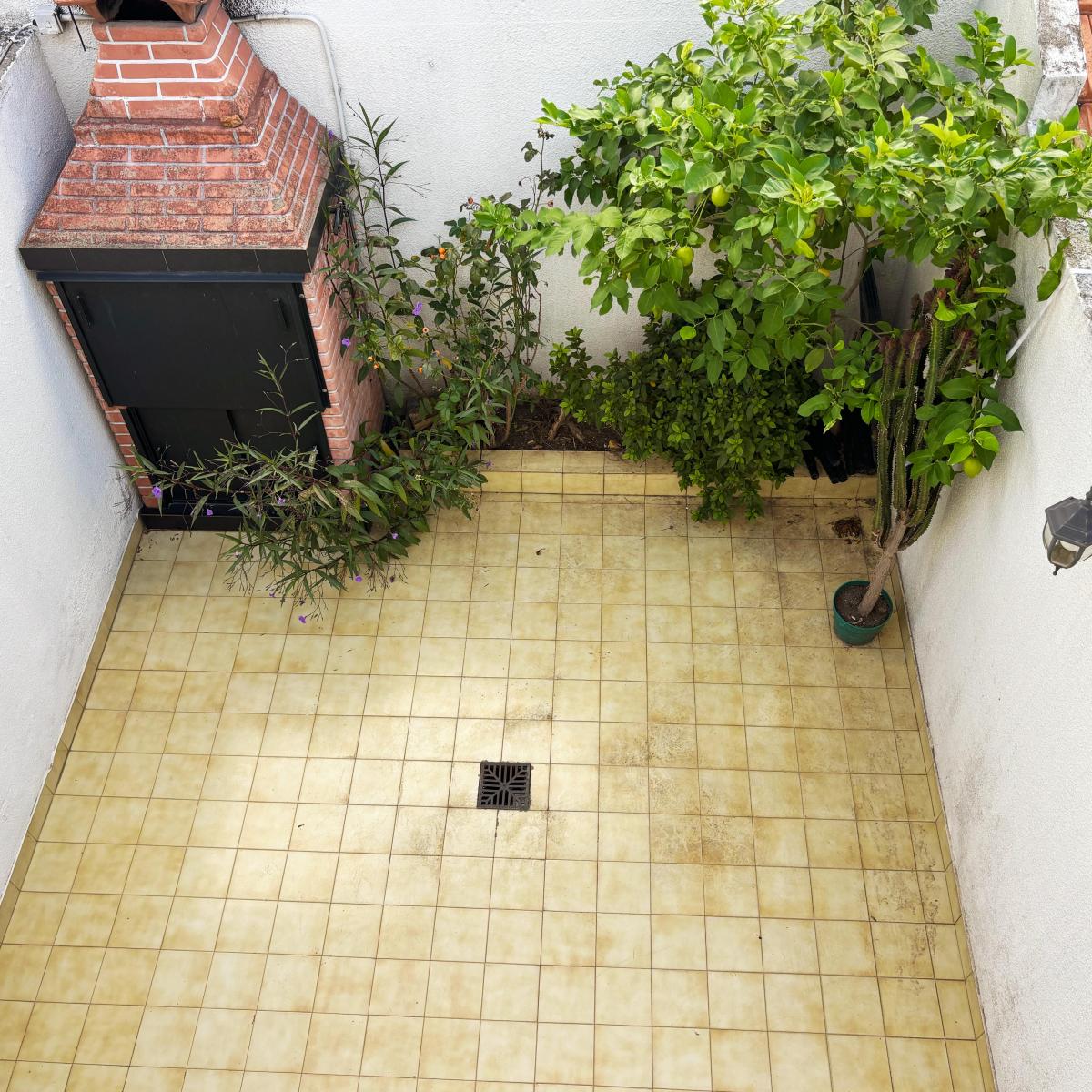 Impecable PH en Flores con Patio, Parrilla y Espacio Guardacoche 1