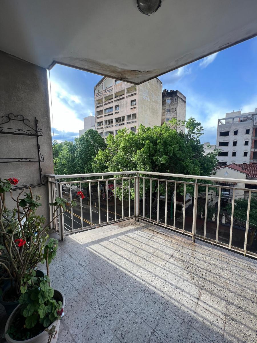 Venta Dpto en Av Belgrano 5