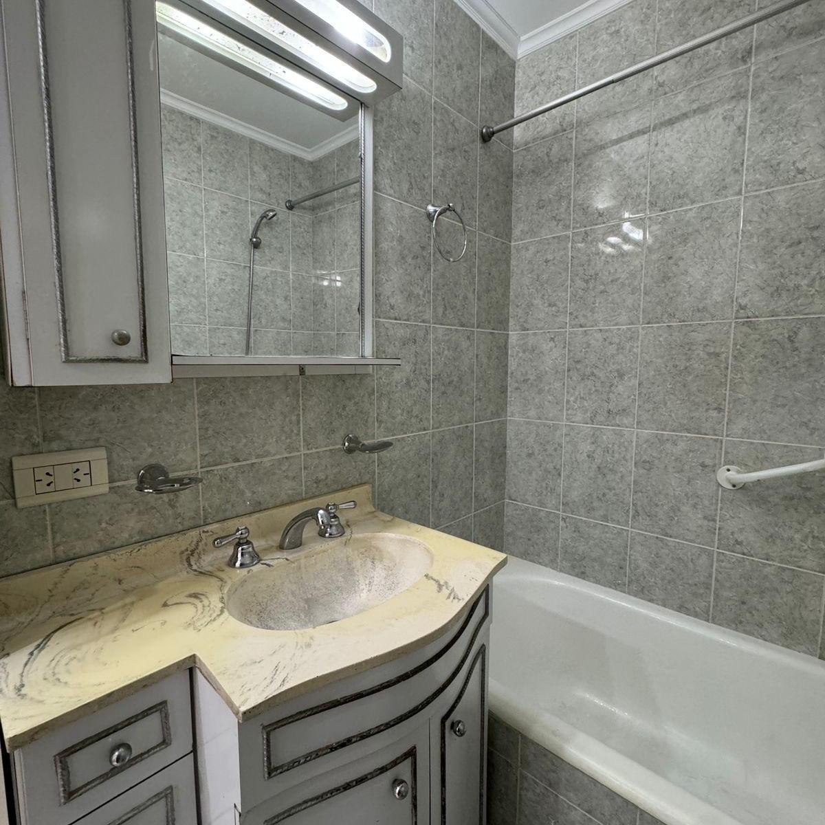 Departamento en Venta - 3 Amb - Microcentro 5