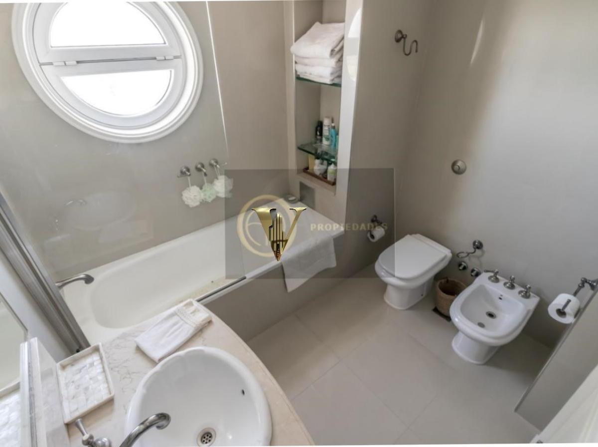 Departamento en Venta - 5 Amb - Chateau Puerto Madero 4