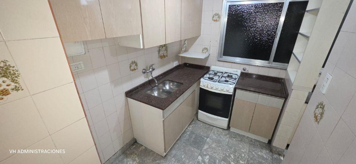 Foto de Alquiler | Departamento 3 Ambientes – 9 de Julio al 100, Avellaneda, imagen 3