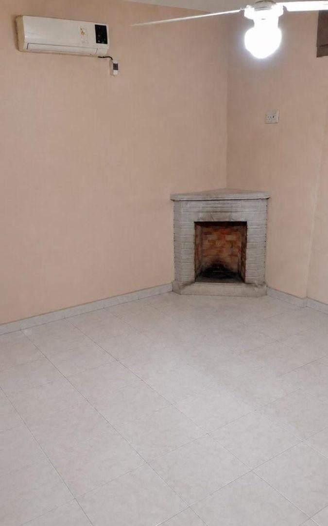 Foto de INCREÍBLE CASA EN VENTA MUY BUEN PRECIO ! En esquina Apto crédito, imagen 2