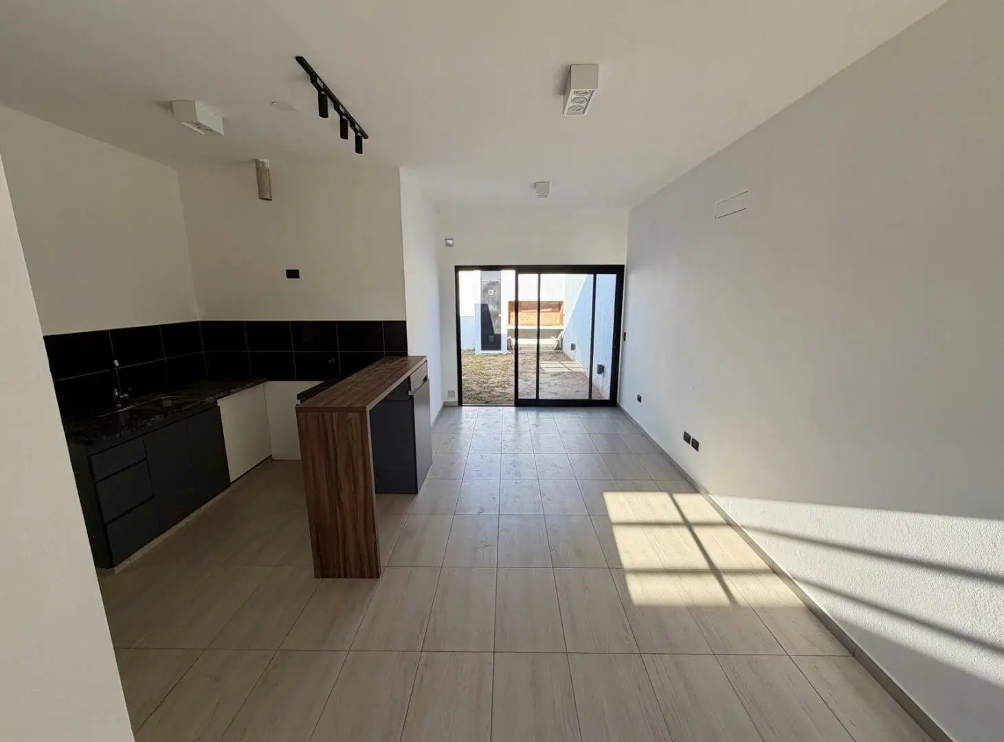 Dúplex a Estrenar – 2 Dormitorios en Rincones de Manantiales 2