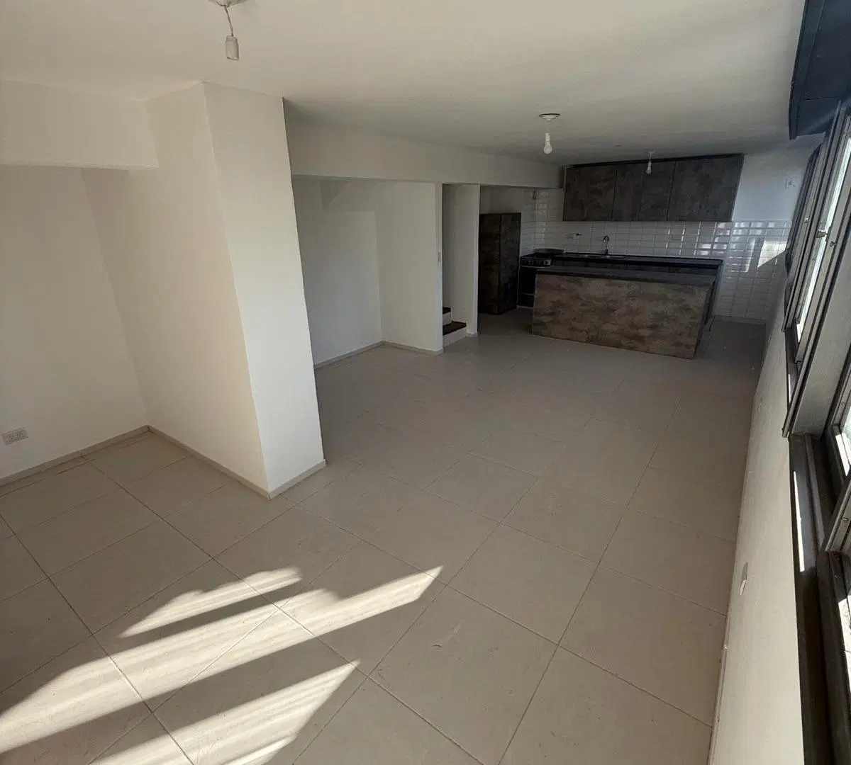 Departamento de 4 Dormitorios con Cochera – APTO CRÉDITO 8