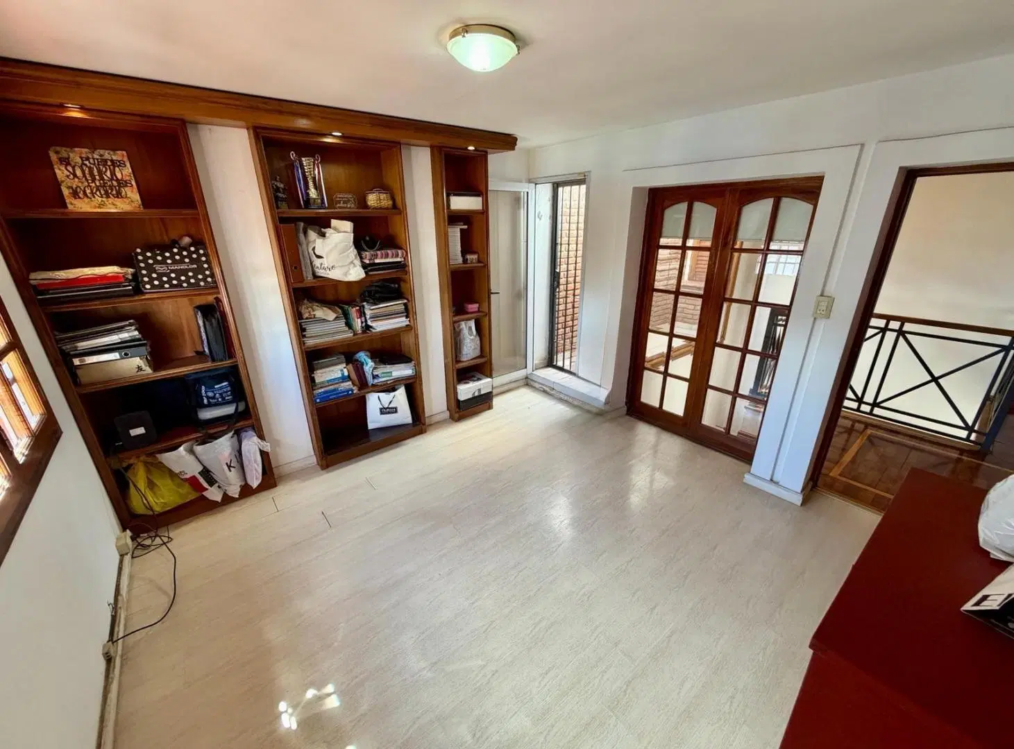 Casa 4 Dormitorios Pileta y Quincho en B° Maipu 3