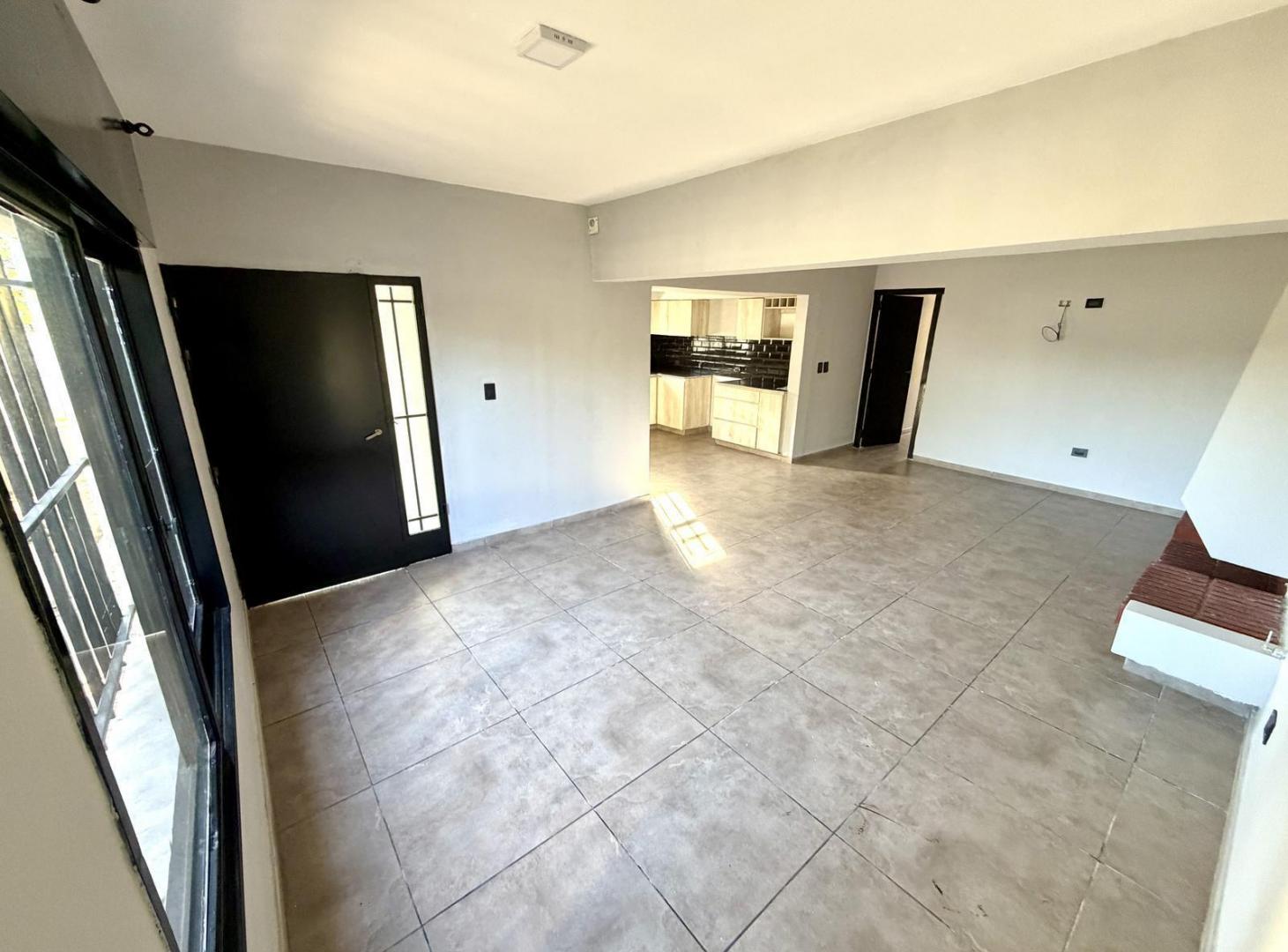 Casa 3 dormitorios con pileta arguello