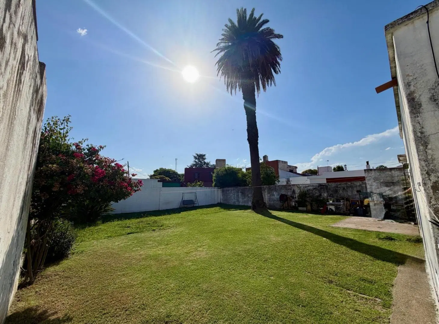 CASA 2 Dormitorios GRAN PATIO | APTO CRÉDITO 2