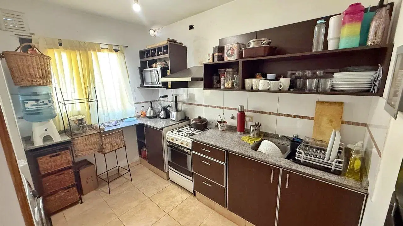 Venta Duplex en Alberdi - 2 dormitorios   escritorio - Apto credito - Entrega   Financiacion 5