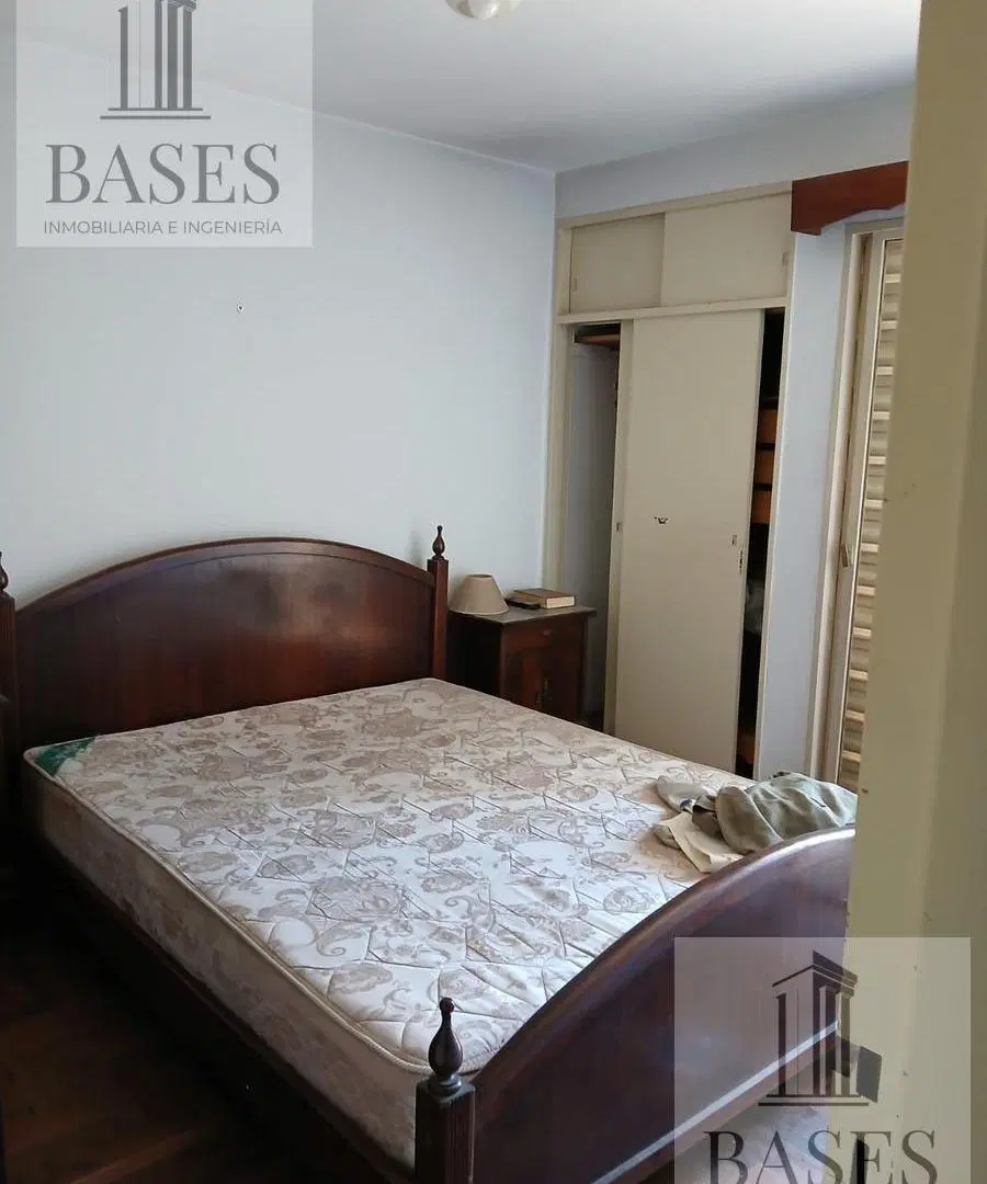 Se vende departamento de 2 dormitorios en primer piso con patio, Zona Alta Cordoba 3