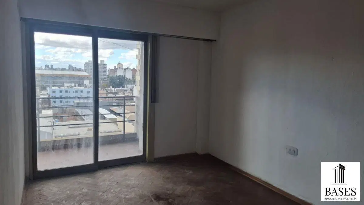 Venta Departamento 2 Dorm. C Balcon Barrio Alberdi 8