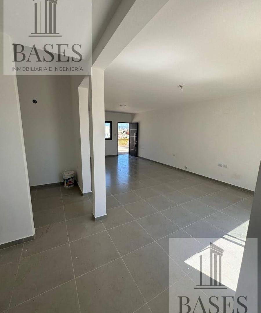 Foto de Venta Casa Duplex 1 Dormitorio en Campos de Manantiales. Financia, imagen 5