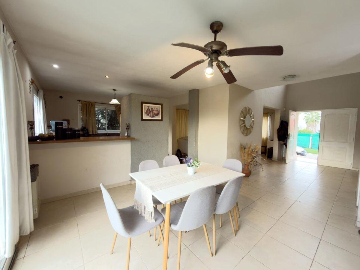 Foto de Venta Casa en La Estanzuela 3 dormitorios - La Calera, imagen 5