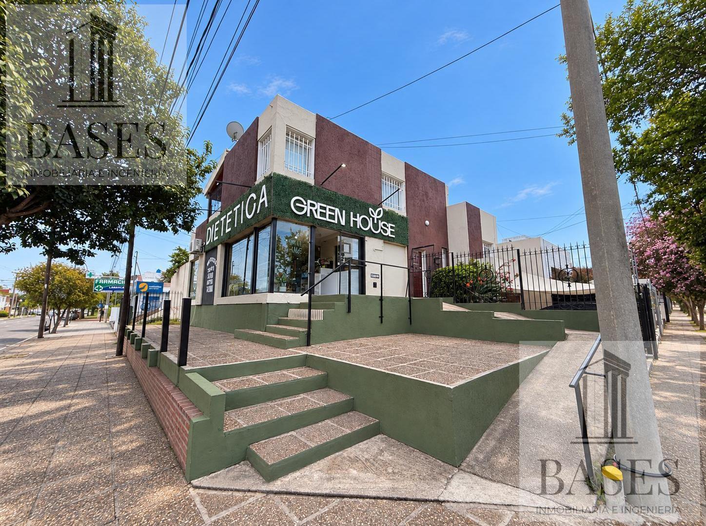 Foto de URCA| PROPIEDAD ESQUINA SOBRE CALLE: LAMARCA - LOCAL CASA CON POTENCIAL, imagen 1