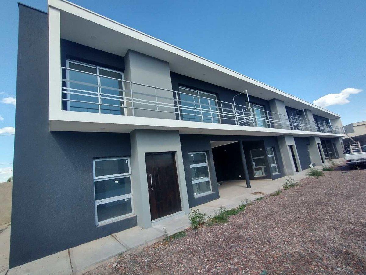 Venta Duplex a Estrenar B° Cortaderas Lofts 3