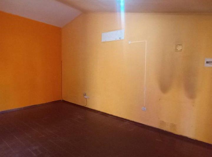 CASA EN VENTA  GODOY CRUZ 2