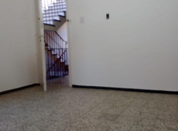 DEPARTAMENTO EN GODOY CRUZ - EXCELENTE UBICACIÓN 1