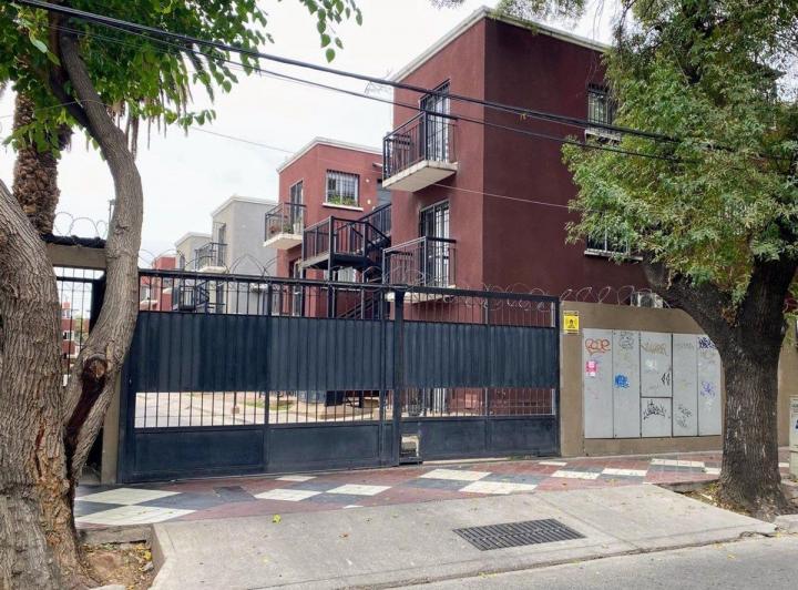VENTA DEPARTAMENTO COMPLEJO PRIVADO AYACUCHO CDAD. 2
