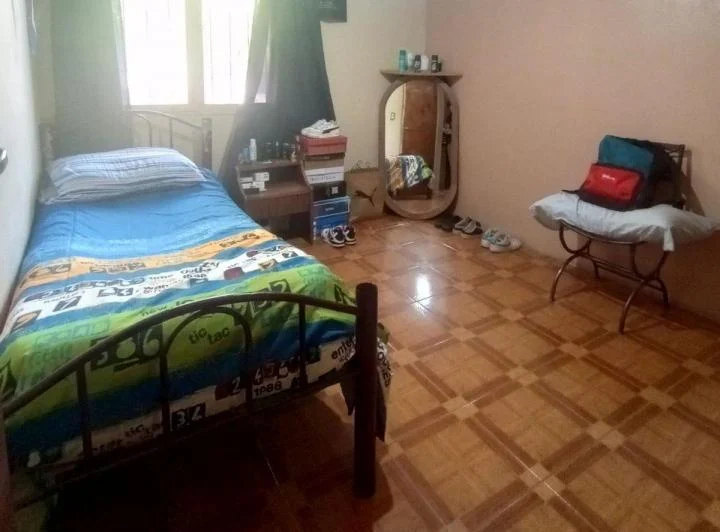 casa en Las Heras 4 dormitorios y patio 1