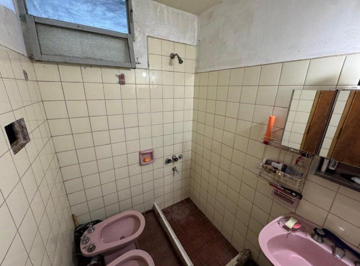 VENTA CASA 2 DORMITORIOS CON COCHERA EN SAN JOSE 5