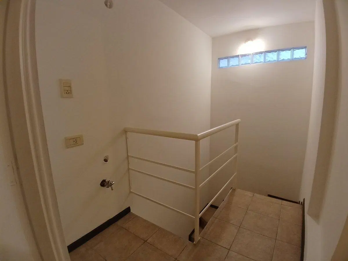 ALQUILER DUPLEX CON COCHERA - 5TA SECCION - CIUDAD 3
