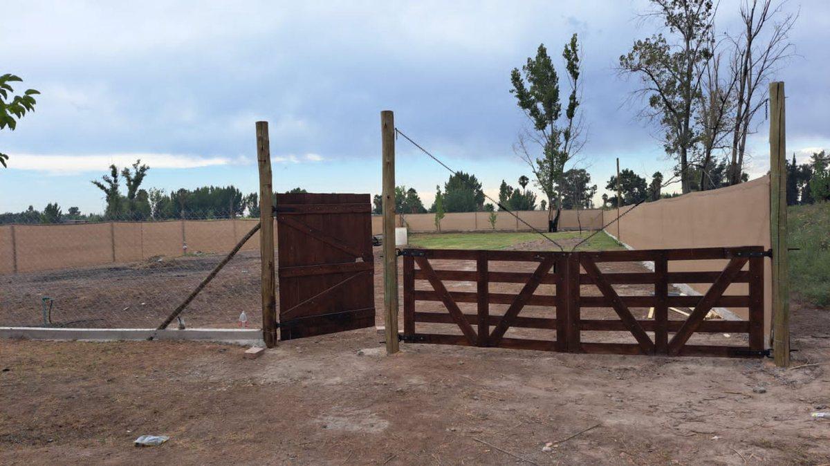 Lote 1000 metros en barrio cerrado Guaymallen