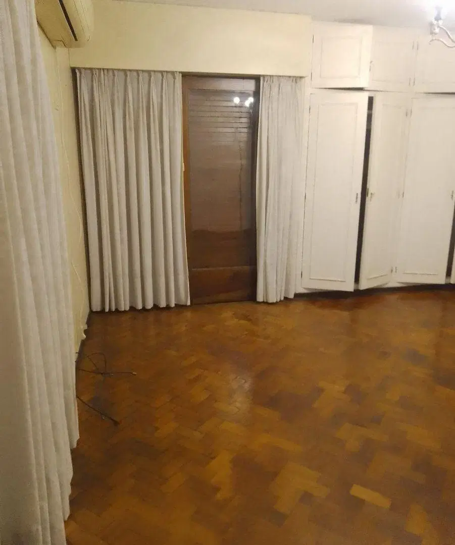 CASA EN VENTA (APTA OFICINAS O CONSULTORIOS) 4