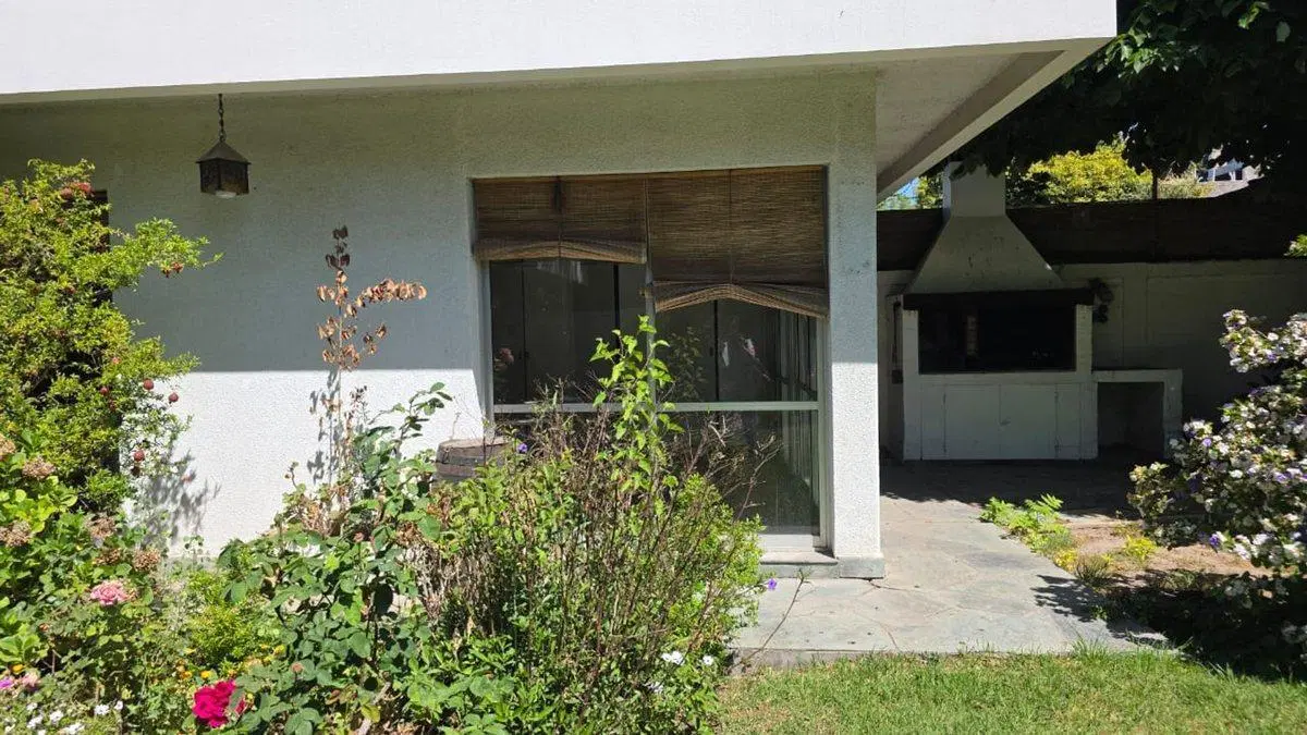 CASA EN VENTA (APTA OFICINAS O CONSULTORIOS) 2
