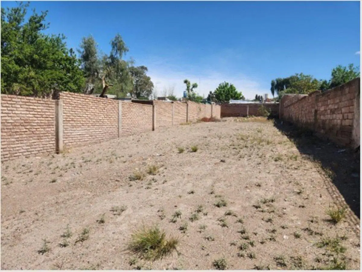 VENTA TERRENO EN  GODOY CRUZ ACEPTA FINANCIACIÓN 2