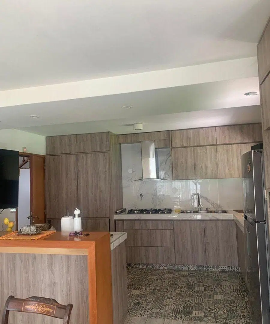 EXCELENTE CASA EN VENTA LUJAN DE CUYO 5
