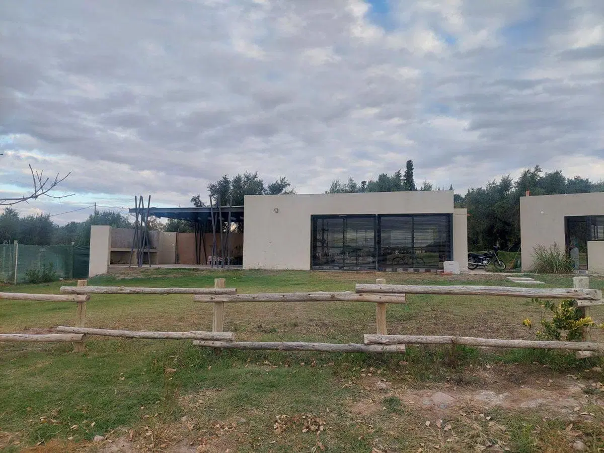 LOTE 300 m2 AMPROS 8 CRUZ DE PIEDRA MAIPÚ 4