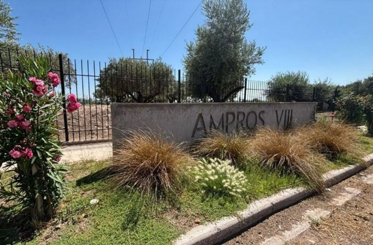 LOTE 300 m2 AMPROS 8 CRUZ DE PIEDRA MAIPÚ 3