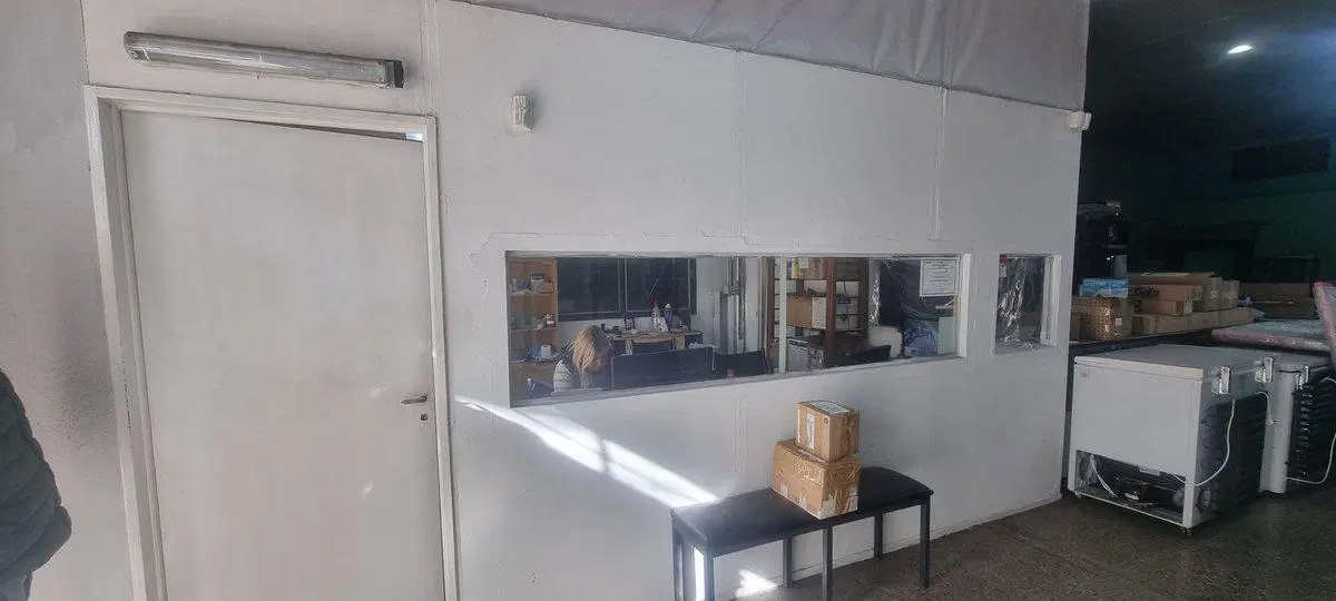 Galpon 600m cubiertos en venta en ciudad, Mendoza 5