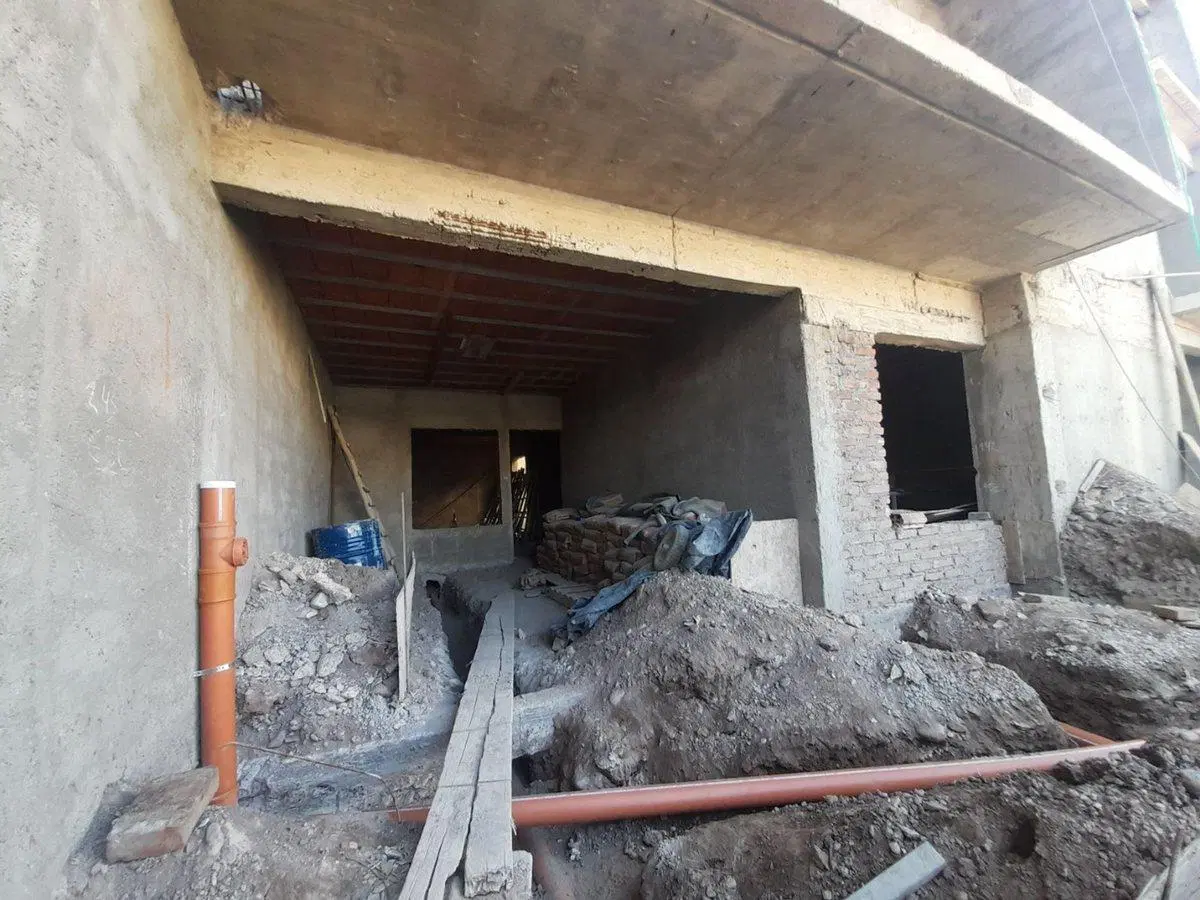 VENTA DE DUPLEX 2 DORMITORIOS BARRIO RINCON VENETO 4