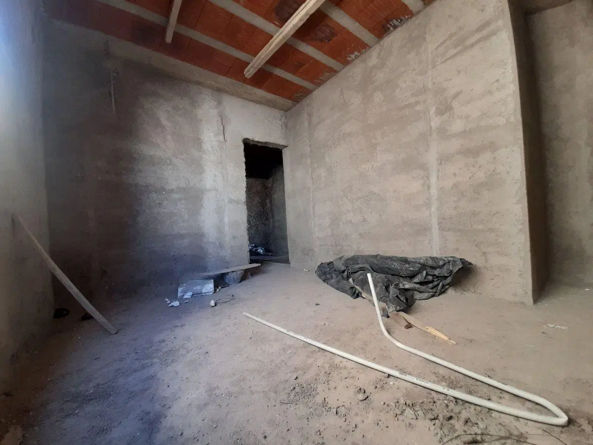 VENTA DE DUPLEX 2 DORMITORIOS BARRIO RINCON VENETO 5