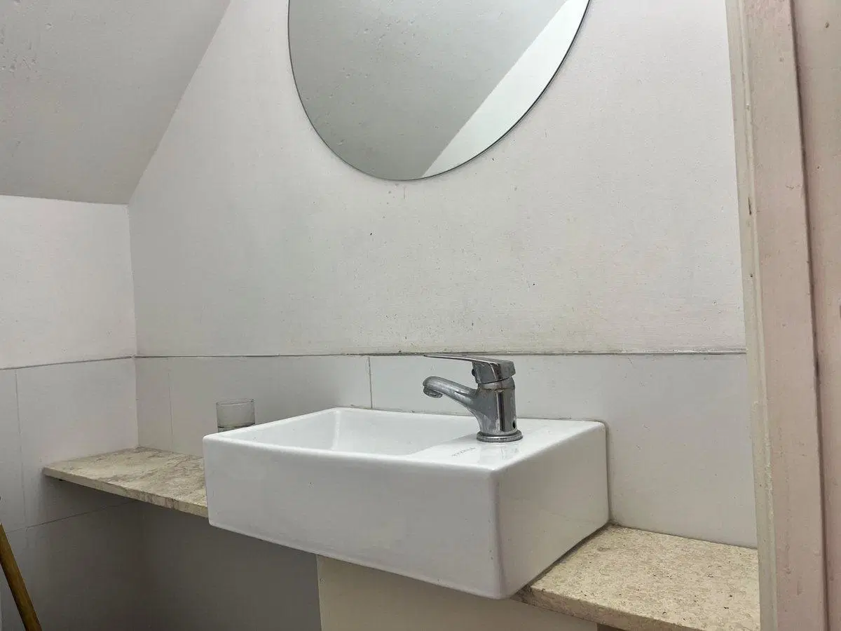 Venta depto dúplex 2 dorm con cochera Godoy Cruz 4