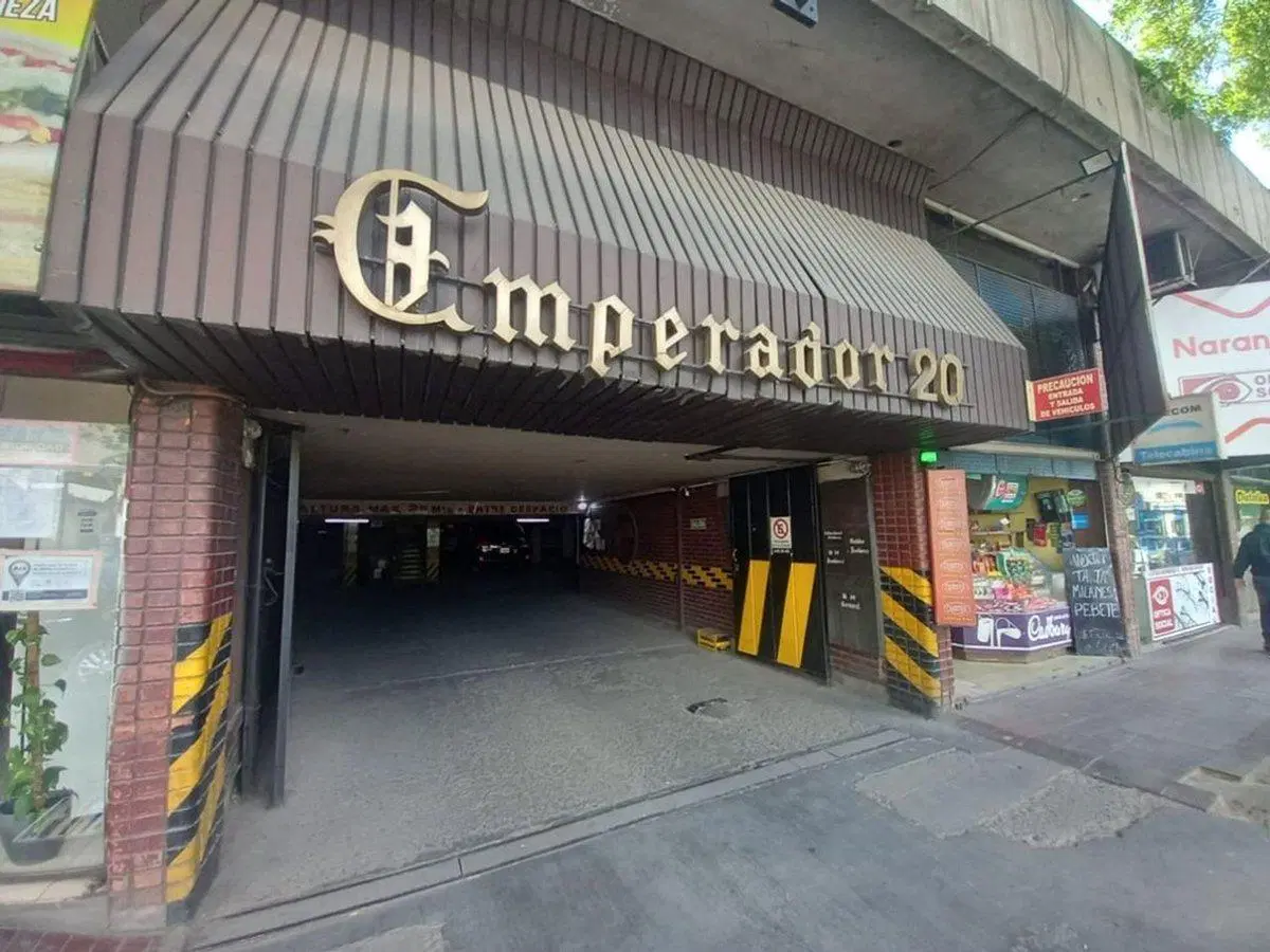 Venta Cochera en Microcentro Ciudad de Mendoza 3