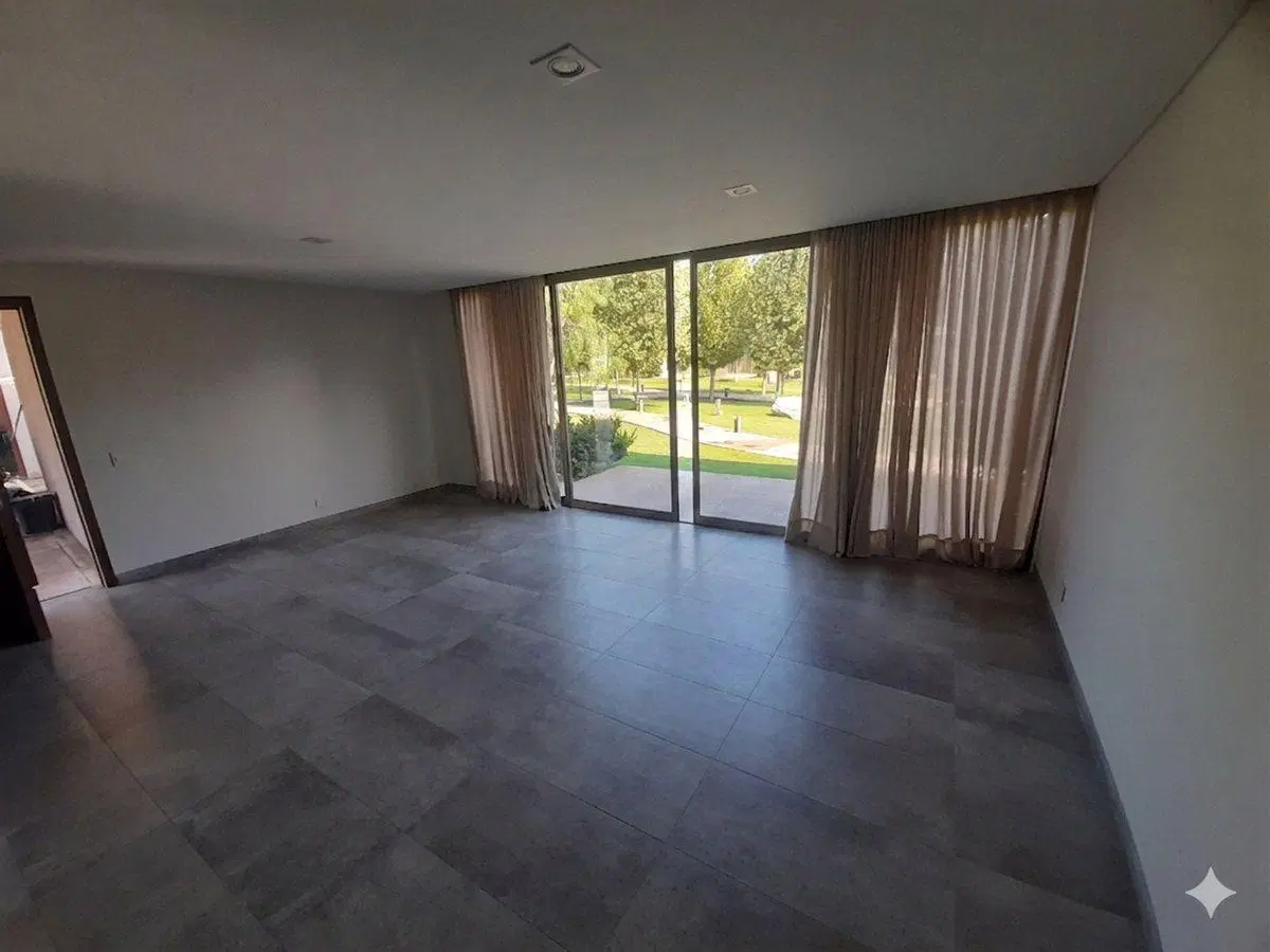 VENTA DUPLEX DE CATEGORIA CHACRAS DE CORIA 5