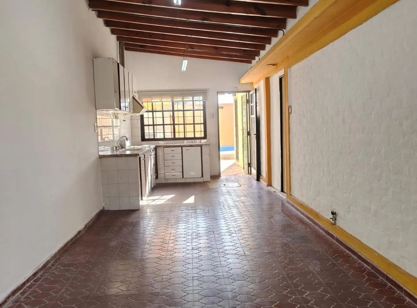 Alquiler departamento con pileta en Godoy cruz 4