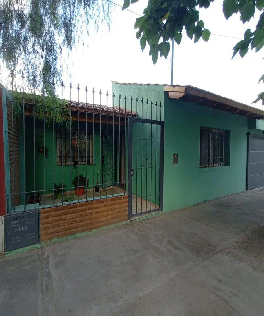 Casa en venta 2 habitaciones LAS HERAS 2