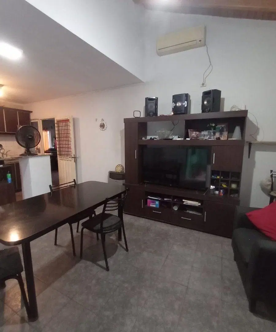 Casa en venta 2 habitaciones LAS HERAS 4