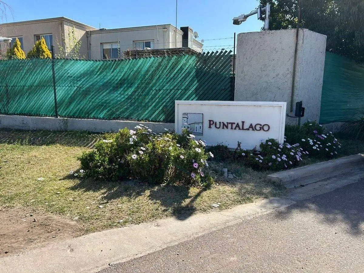 VENTA DÚPLEX 2 DORM PUNTA LAGO MAIPÚ FINANCIADO 4