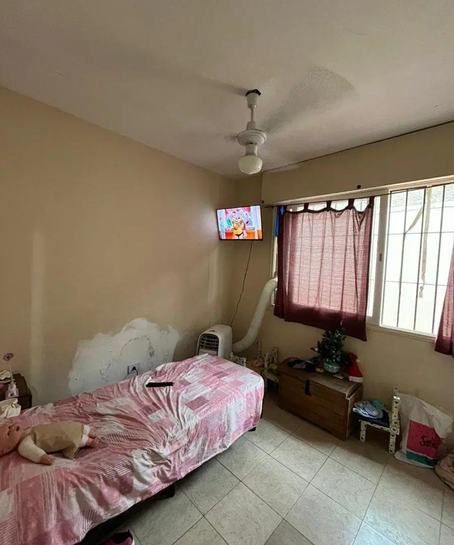 VENTA CASA CALlE INDEP. LAS HERAS 3 HABITACIONES 2