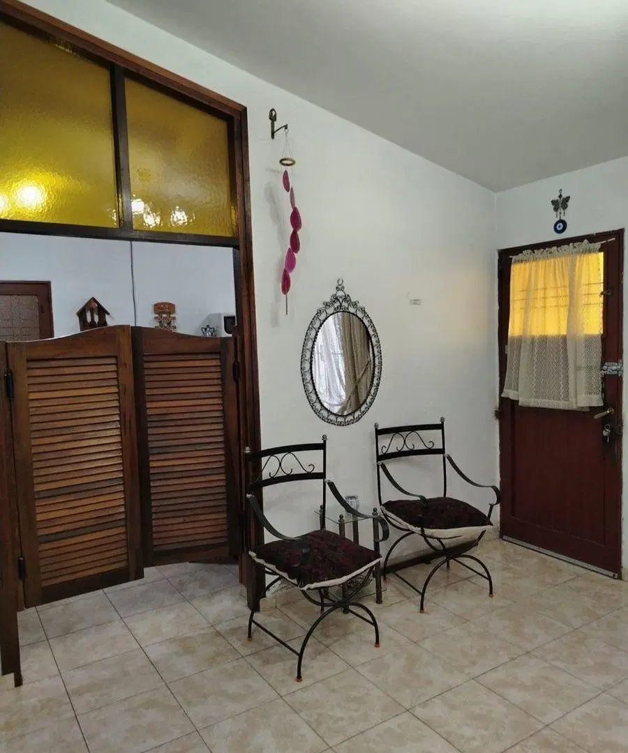 VENTA CASA CON DEPARTAMENTO 5