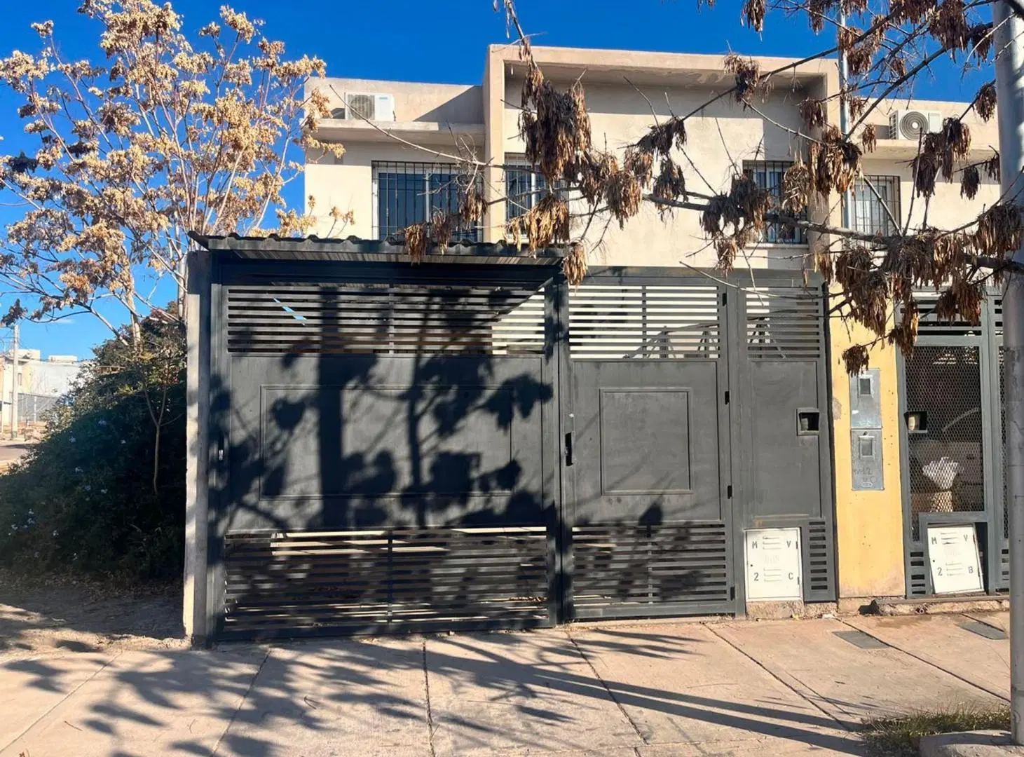 VENTA DEPARTAMENTO  DUPLEX 2 DORMITORIOS MAIPÚ 2