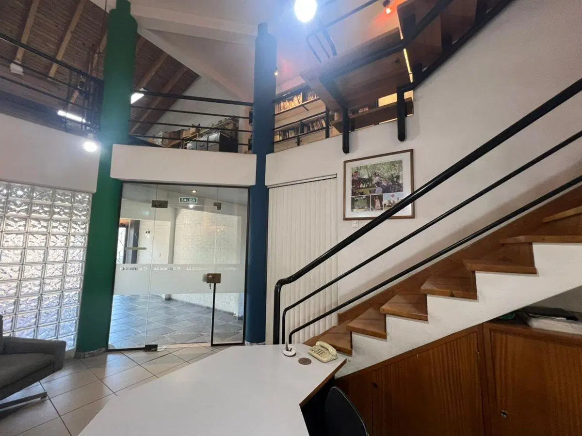 Venta oficinas uso profesional 8