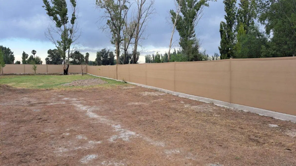 Lote 1000 metros en barrio cerrado Guaymallen 4
