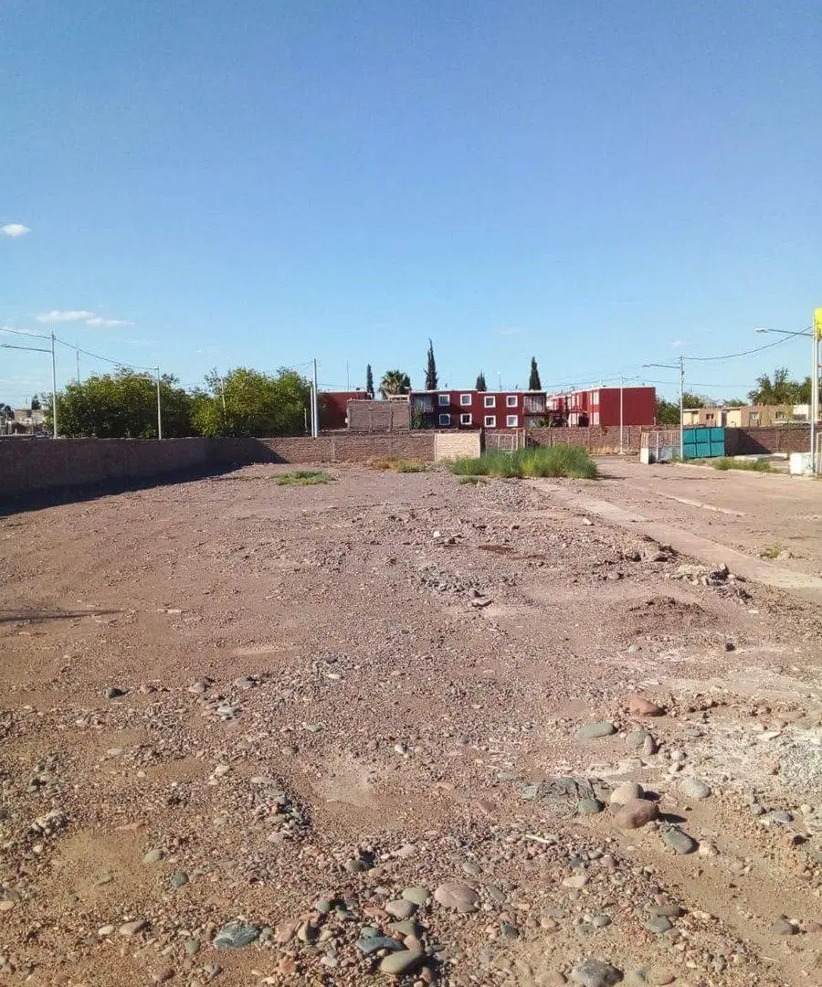 LOTE UBICADO EN EL DISTRITO DE LAS CAÑAS 260 m2 5