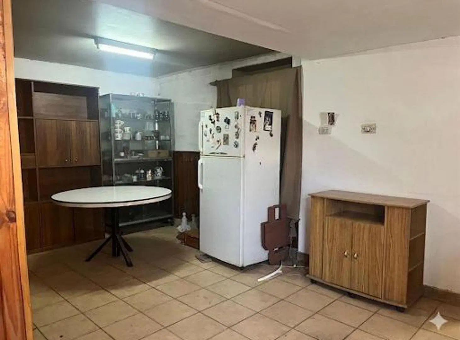 VENTA CASA 2 DORM, COCHERA DOBLE Y LOCAL LAS HERAS 8