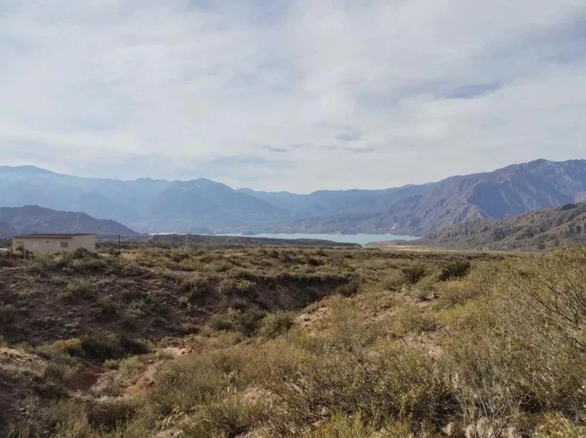 Lote en Potrerillos 1500 mts en B° Sol de Montaña 3