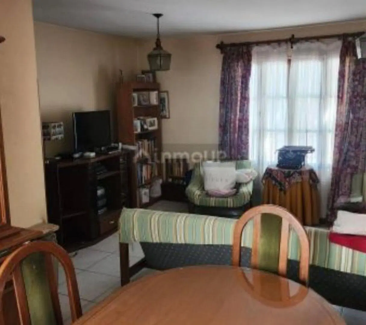 VENTA DE DUPLEX CON TERRENO ESQUINA 5TA SECCION 8
